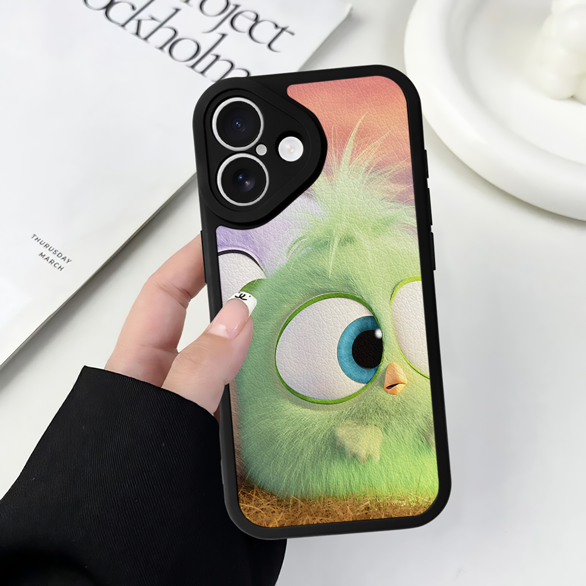 （画像用） Angry Birds アングリーバード 【iPhone 16シリーズ対応】シリコンスマホケース（レザー調） 材質：シリコン